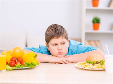 Why kids should not eat late?